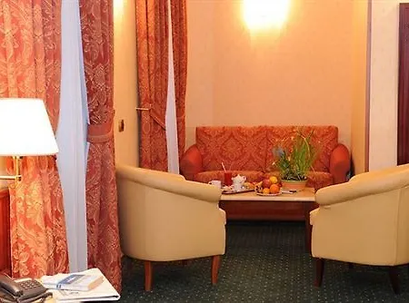 Hotel La Spia D'Italia 3*